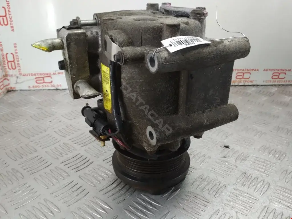 Компрессор кондиционера AJ88448, YR8H-19D629-AB