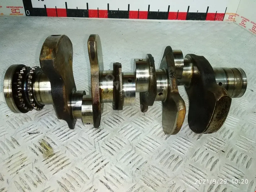 Коленвал 06E105101AE