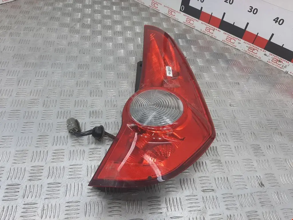 Задние фонари 89071639, 93193681