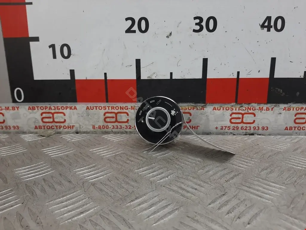 Переключатель полного привода 7L6941435K, 7L6941435R
