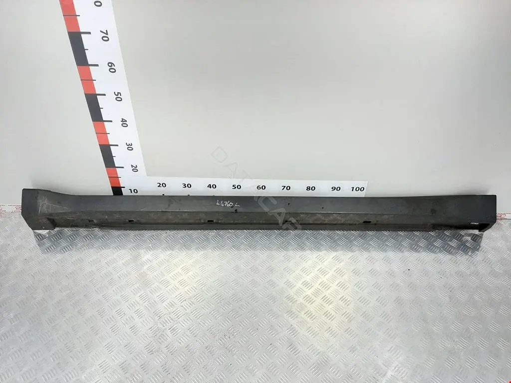 Накладка на порог 91112SC030