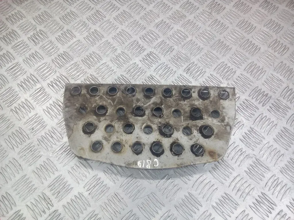 Накладка на порог 81615105187