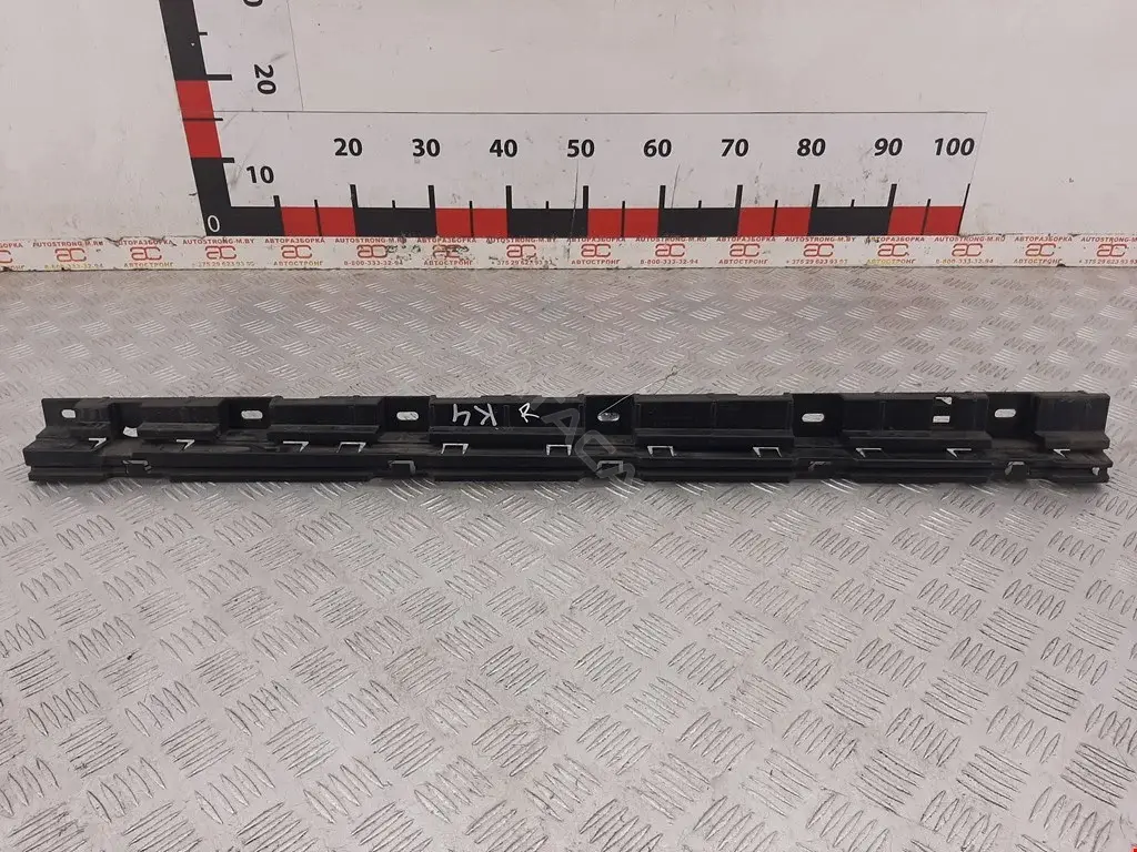 Накладка на порог 51777184778, 51777184778rh