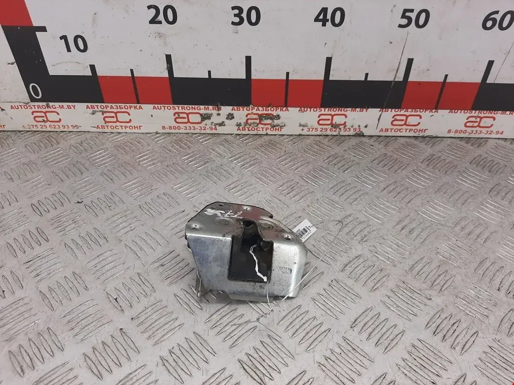 Замок двери 9138C6