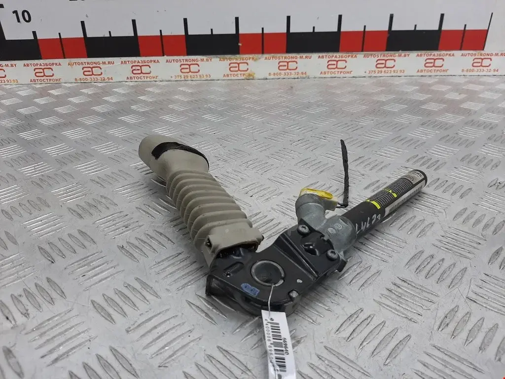 Замок ремня безопасности 1CM151D1AB