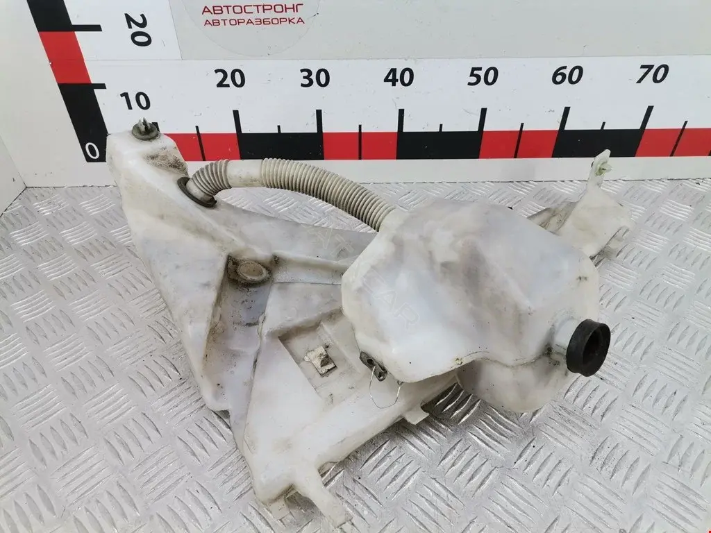 Бачок омывателя 30779836, 31253164, 4N5113K163AE