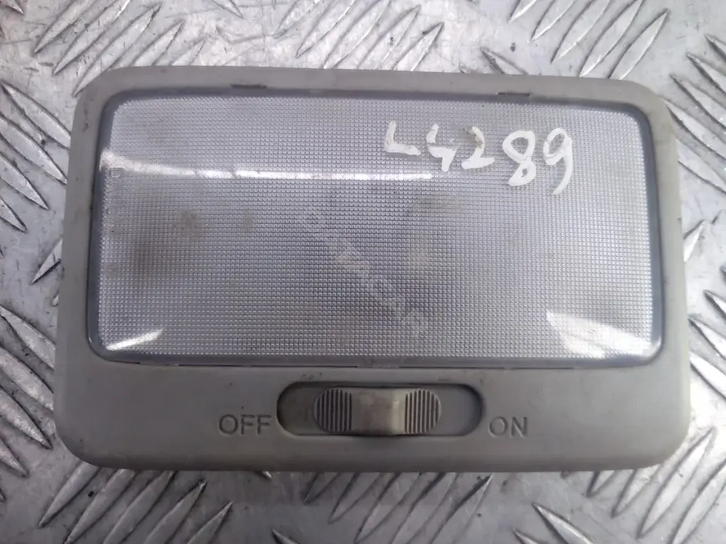 Плафон освещения салона 3621060G016