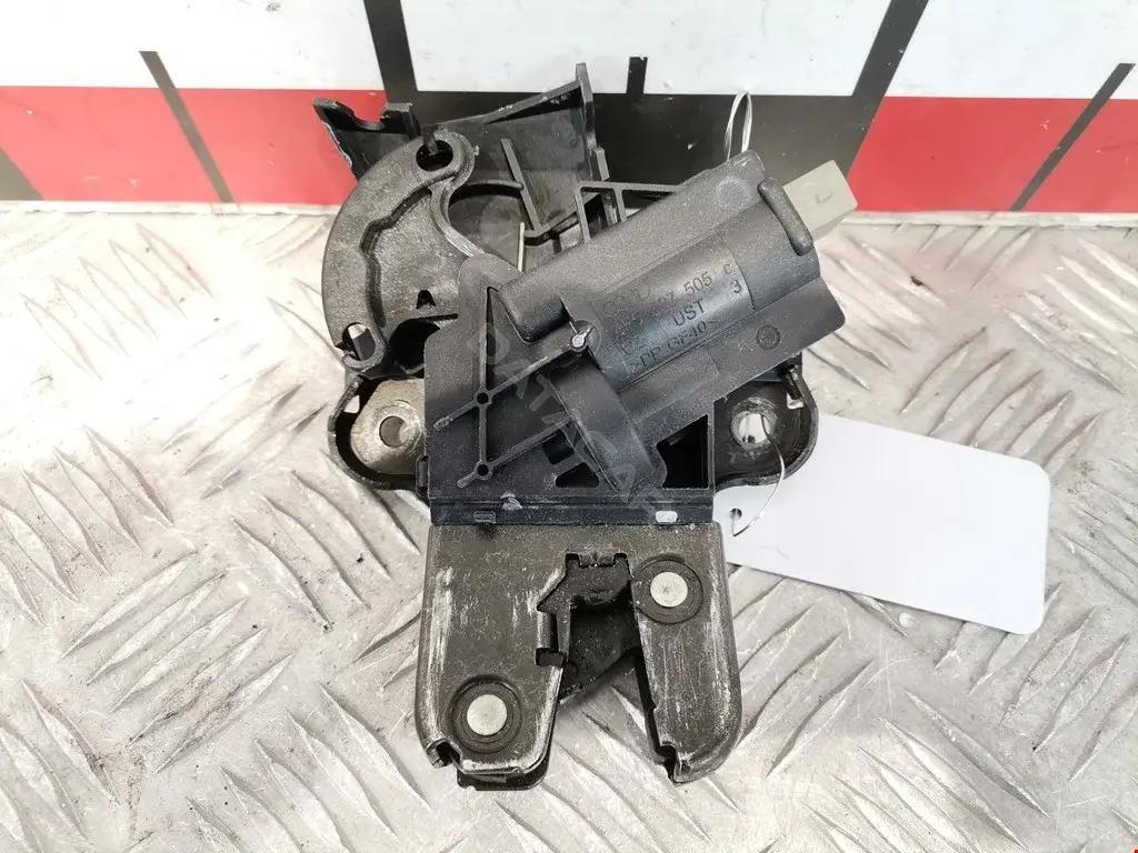 Замок крышки багажника 02R01710, 09006, 10LCK888RA