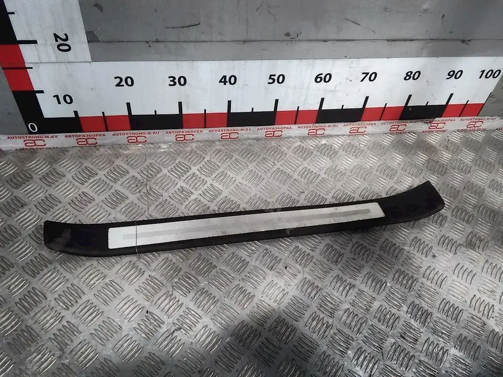 Накладка на порог 8E0853373G