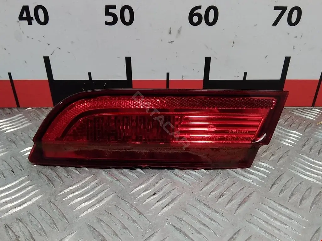 Задние фонари 8X2315K273CD, C2Z1729