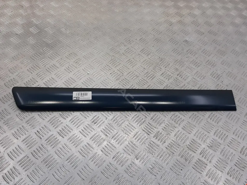 Молдинг двери A2106909262