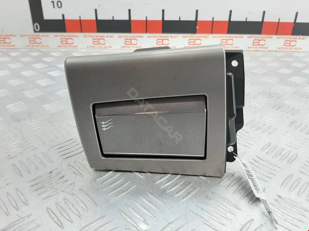 Дефлектор обдува салона 8X2014A23BH