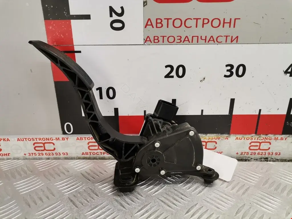 Педаль газа 7T43-9F836-AC, 7T4Z9F836A