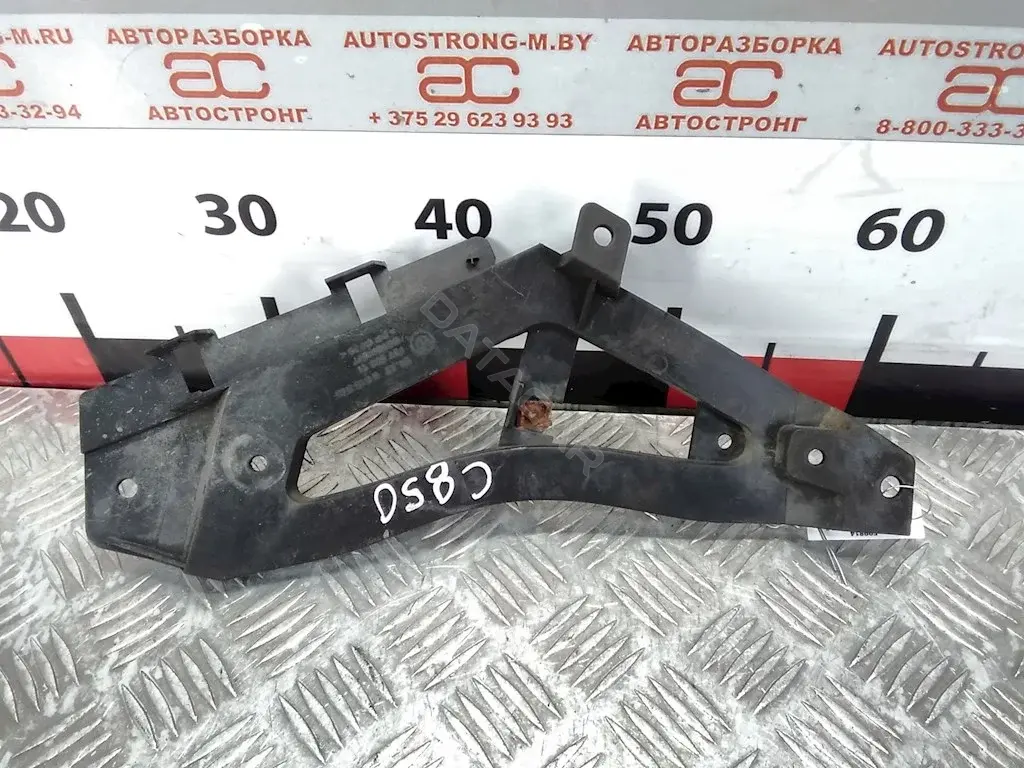 Кронштейн-направляющая бампера 51128245315, 7275841151128245315