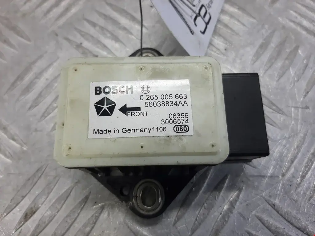 Датчик ускорения 0265005663, 56038834AA