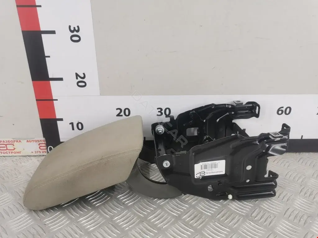 Подлокотник 8K0864207A, 8K0864283