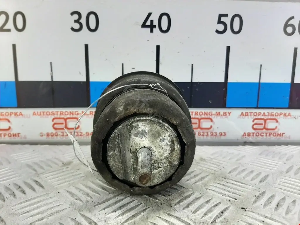 Подушка двигателя (Опора) C2Z4994