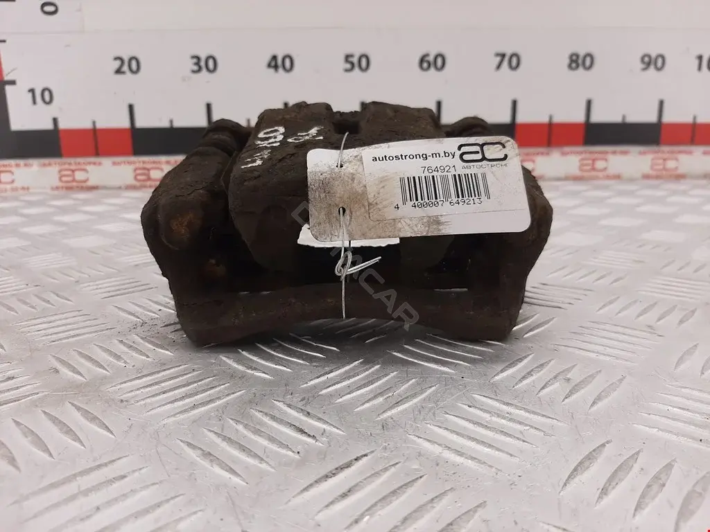 Суппорт тормозной 26692YC010