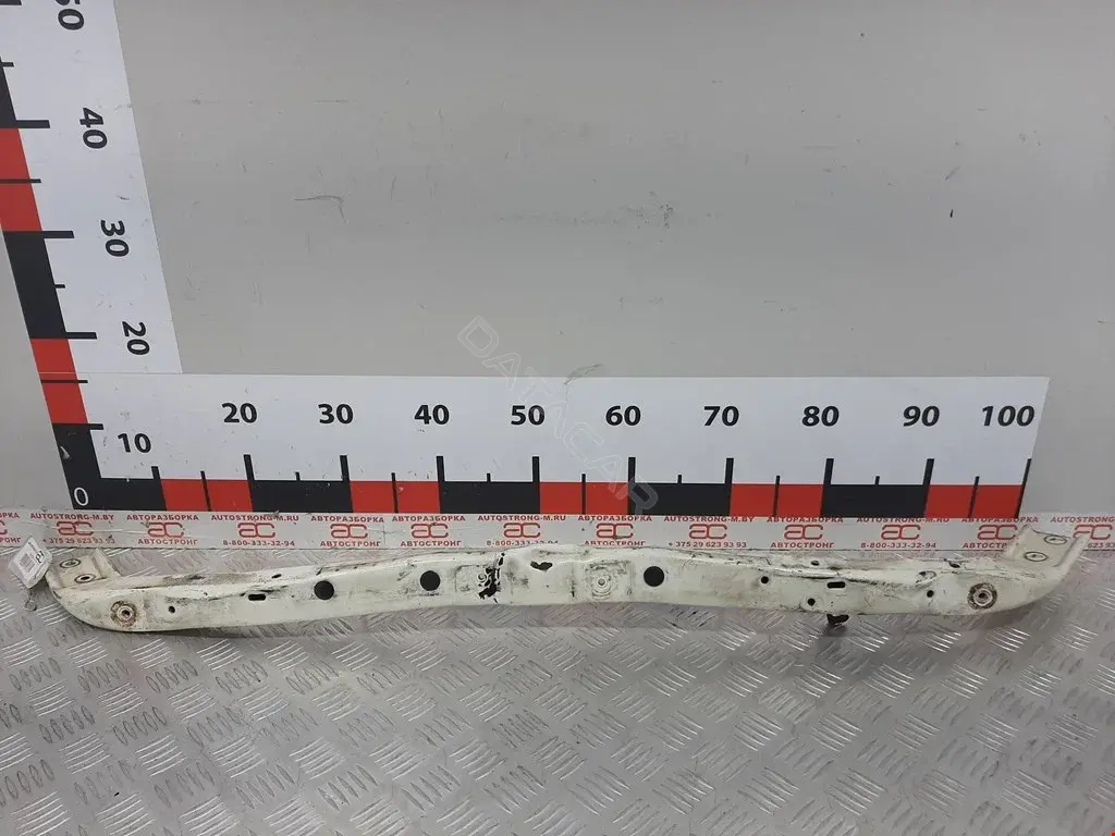 Рамка капота 5103398AC
