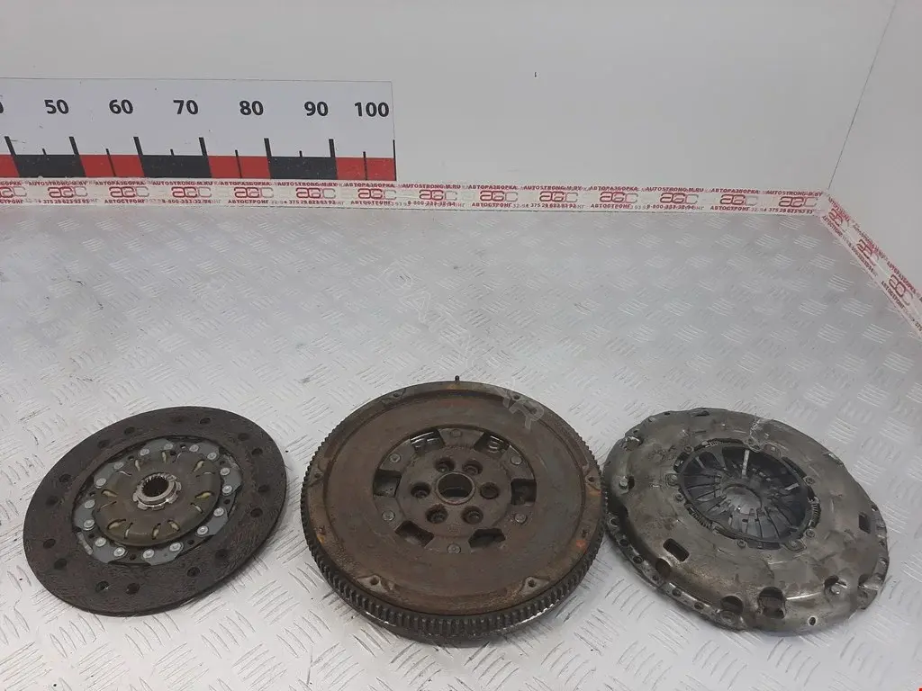 Маховик 03L105266A, 03L105266DM, CL2727