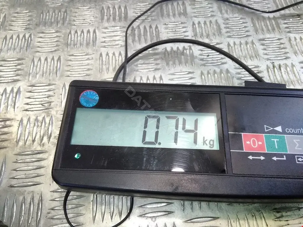 Ручка крышки багажника 6L6827565C