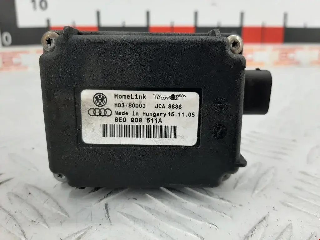 Блок комфорта 8E0909511A