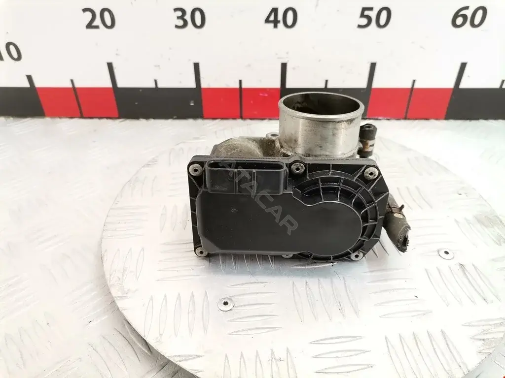 Дроссельная заслонка RF7J136B0D, RF7J136B0E