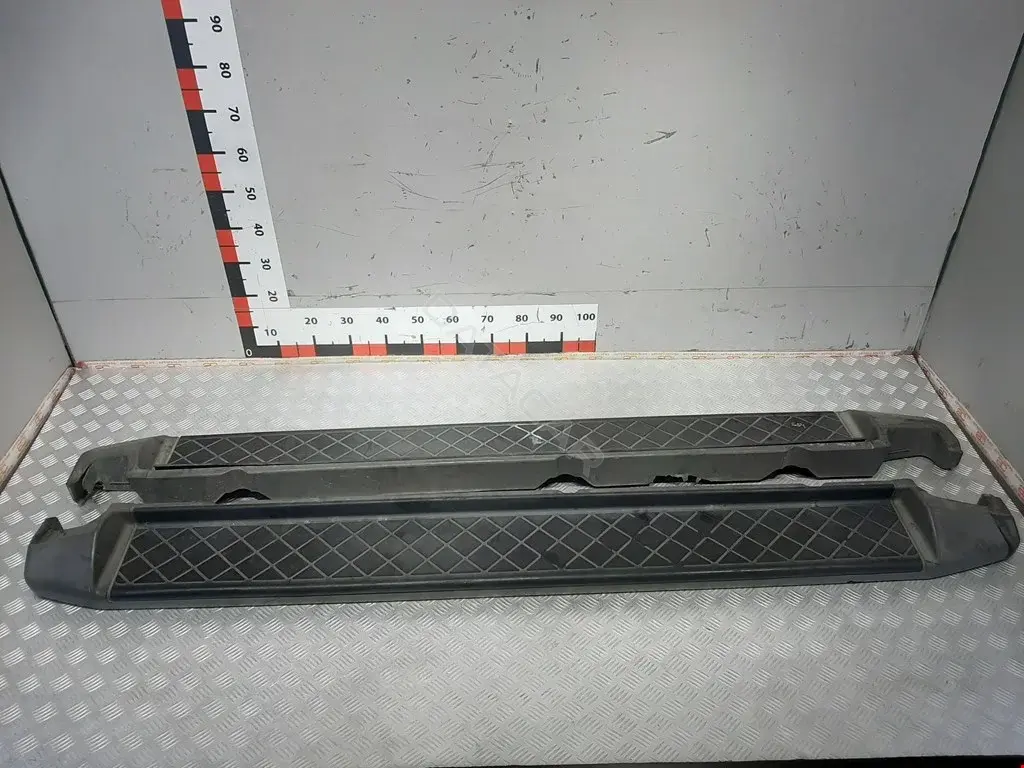 Подножка 96111ZC30A