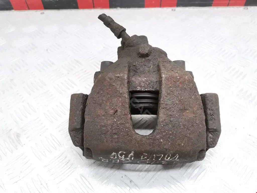 Суппорт тормозной 0590468SX, 0986474385, 11957197862