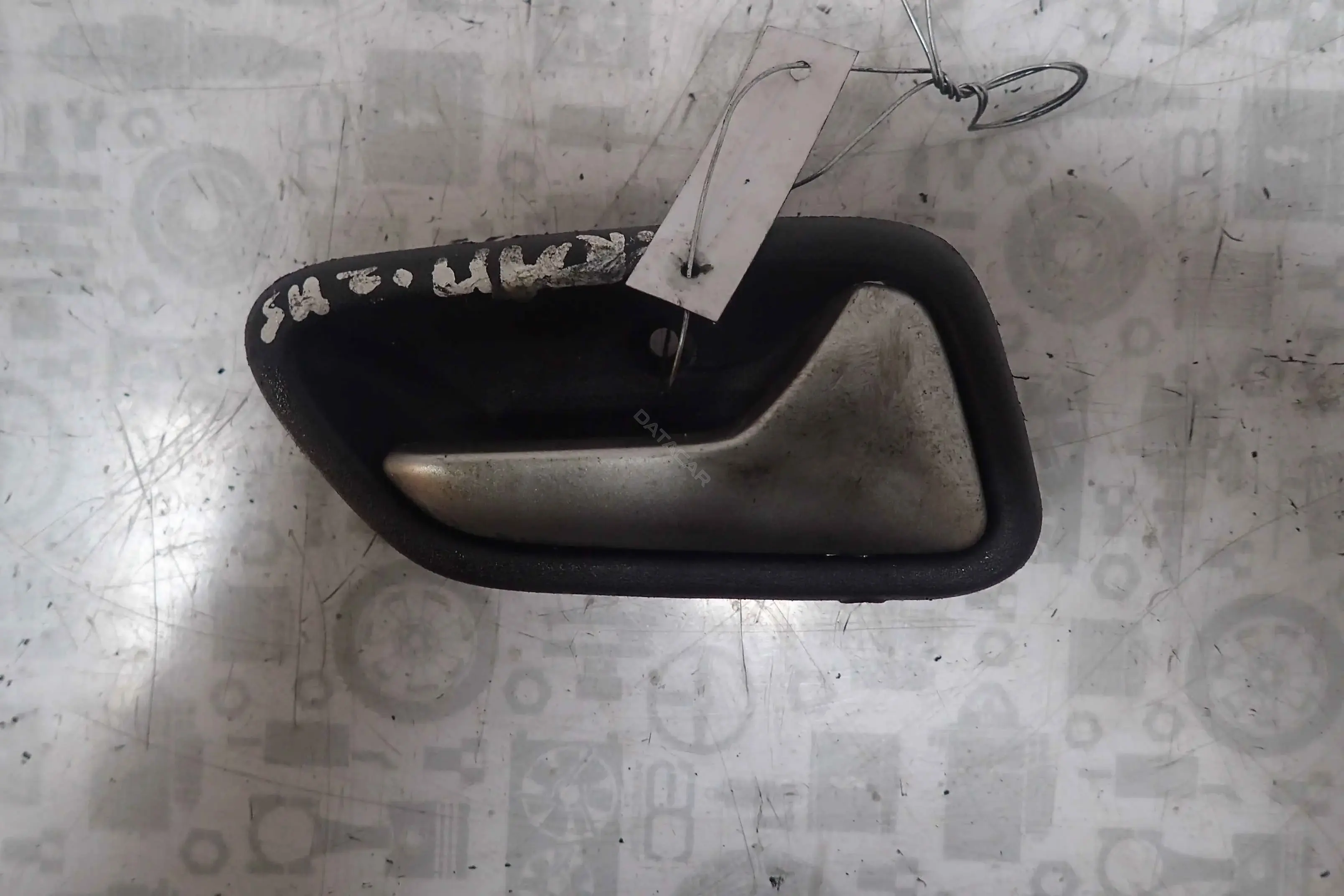 Ручка двери 8310354G10
