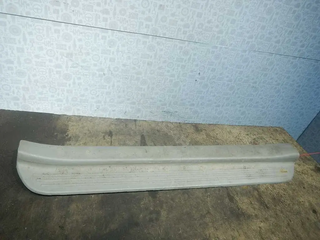Накладка на порог 6791333031
