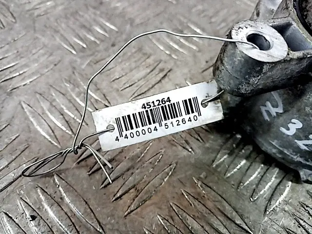 Вакуумный насос 1313802, 1479777, 1543837