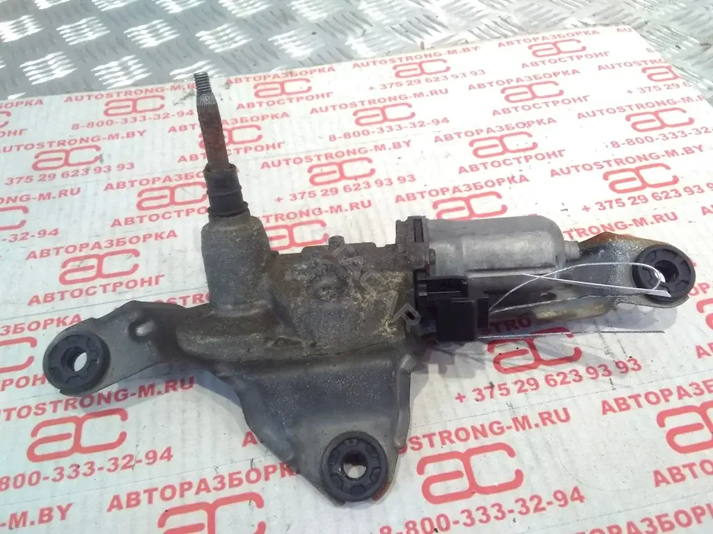 Мотор стеклоочистителя GS2A67450