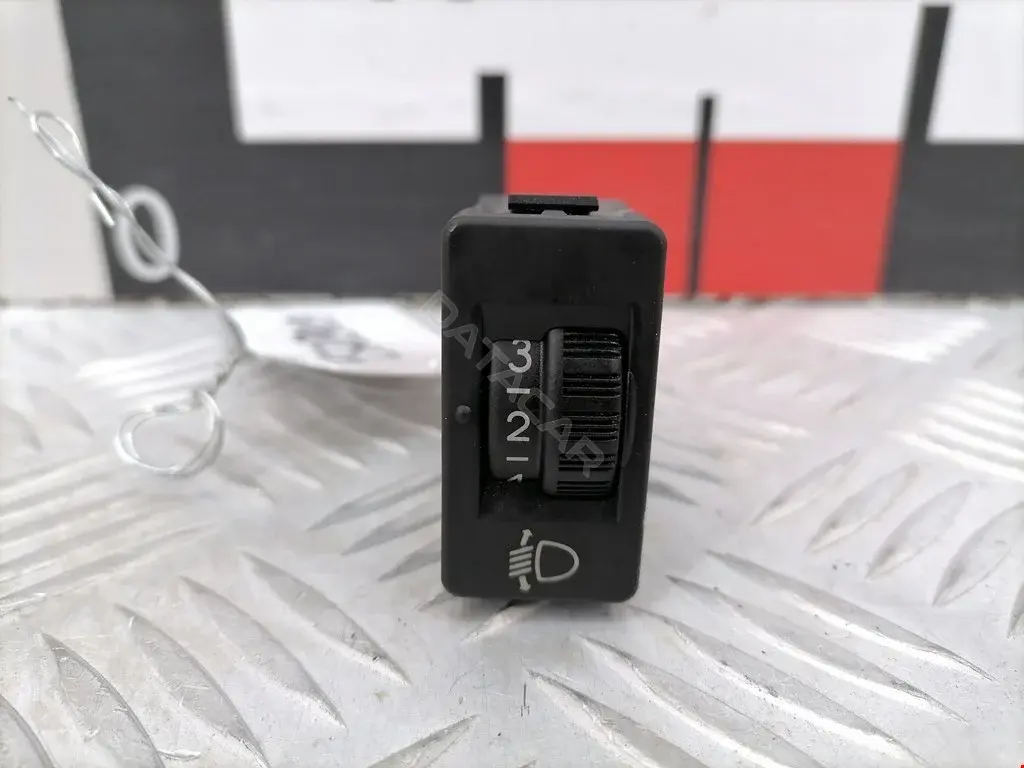 Кнопка корректора фар 6554C3, 96366692, 96384422