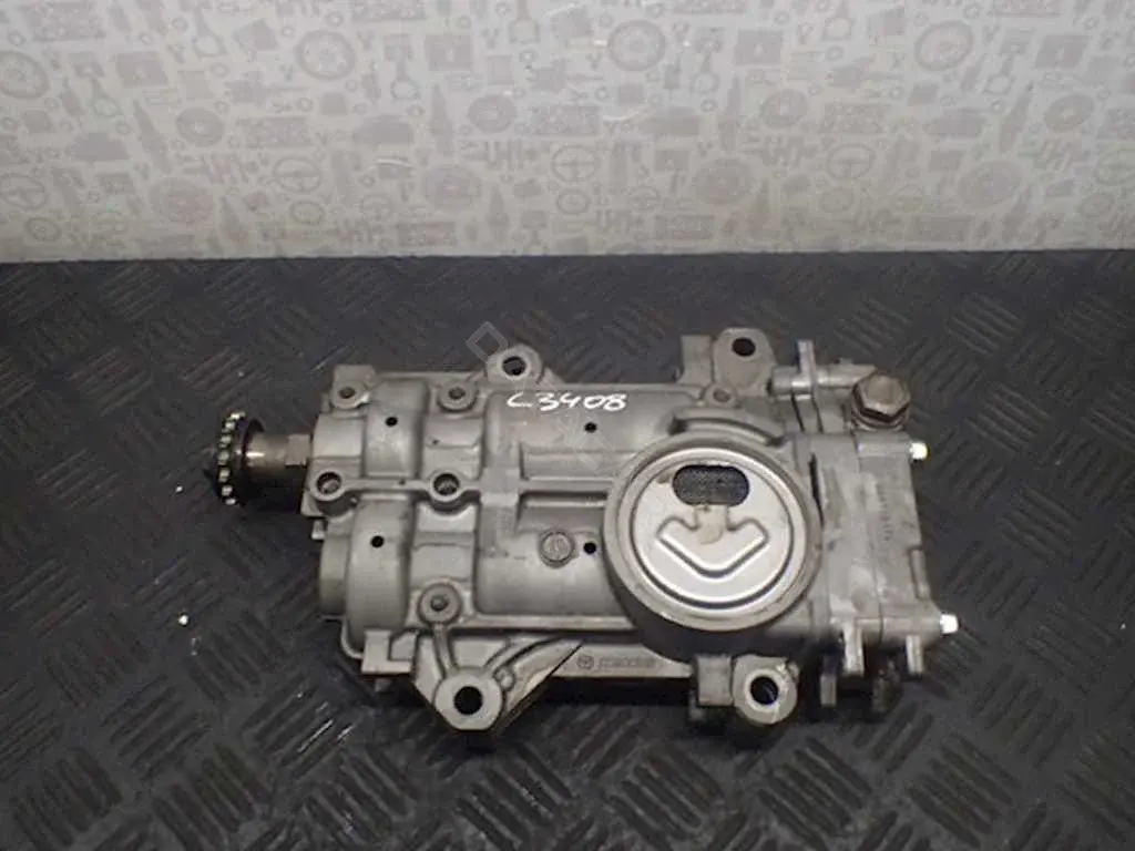 Масляный насос R2AA11700D