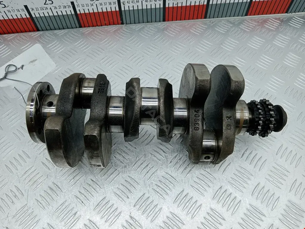 Коленвал MN960050