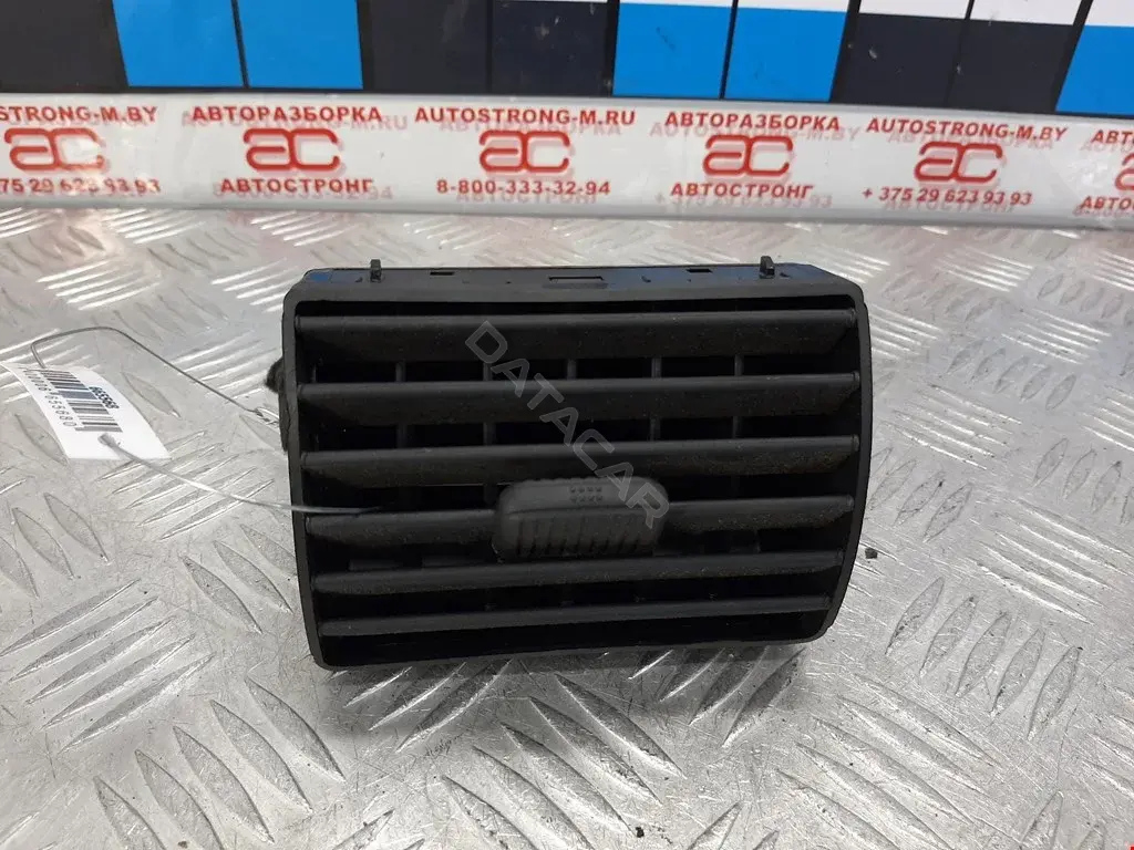 Дефлектор обдува салона 5Z0819704, 5Z0819728