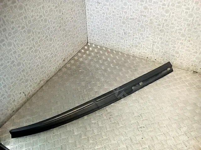 Молдинг крыши UD16RXFAG