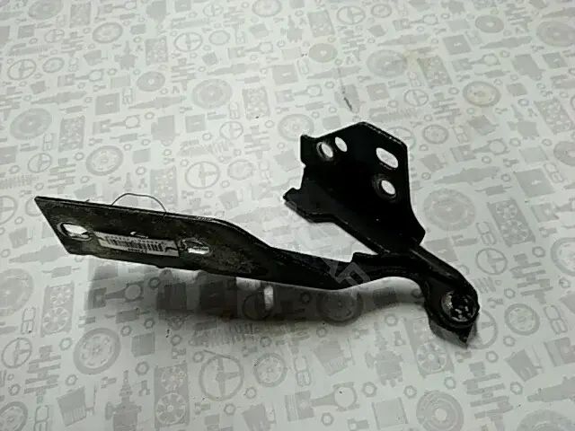 Петля крышки багажника 1X4316801AG