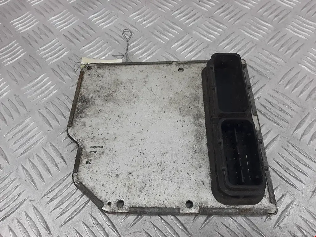Блок управления АКПП 24232188, 5WK33520DQ