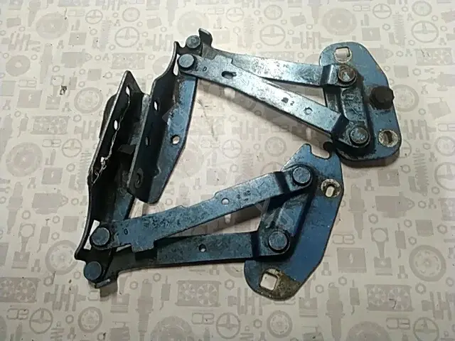 Петля капота 791242