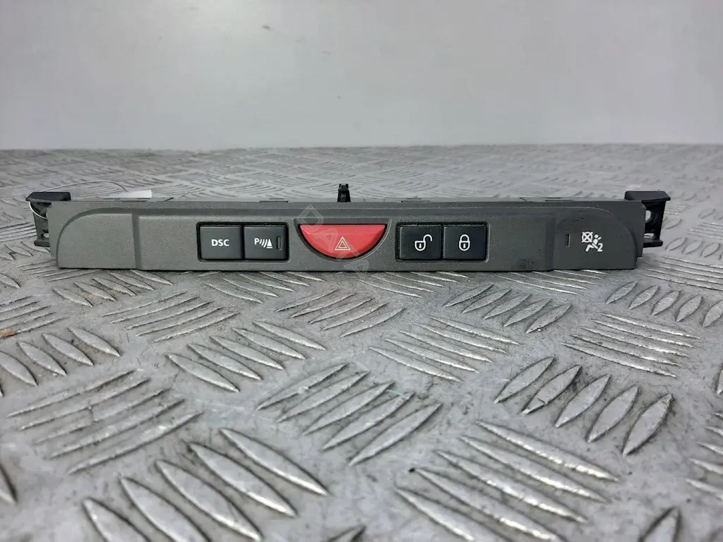 Блок кнопок YUL500400WUX