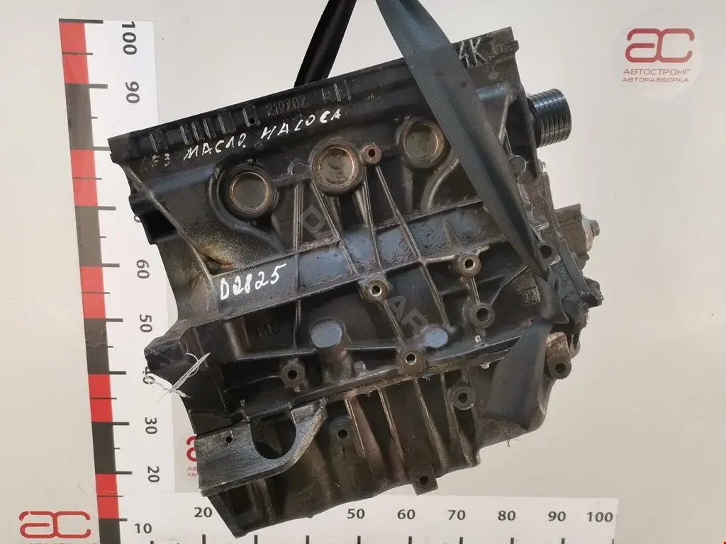 Блок цилиндров F4K