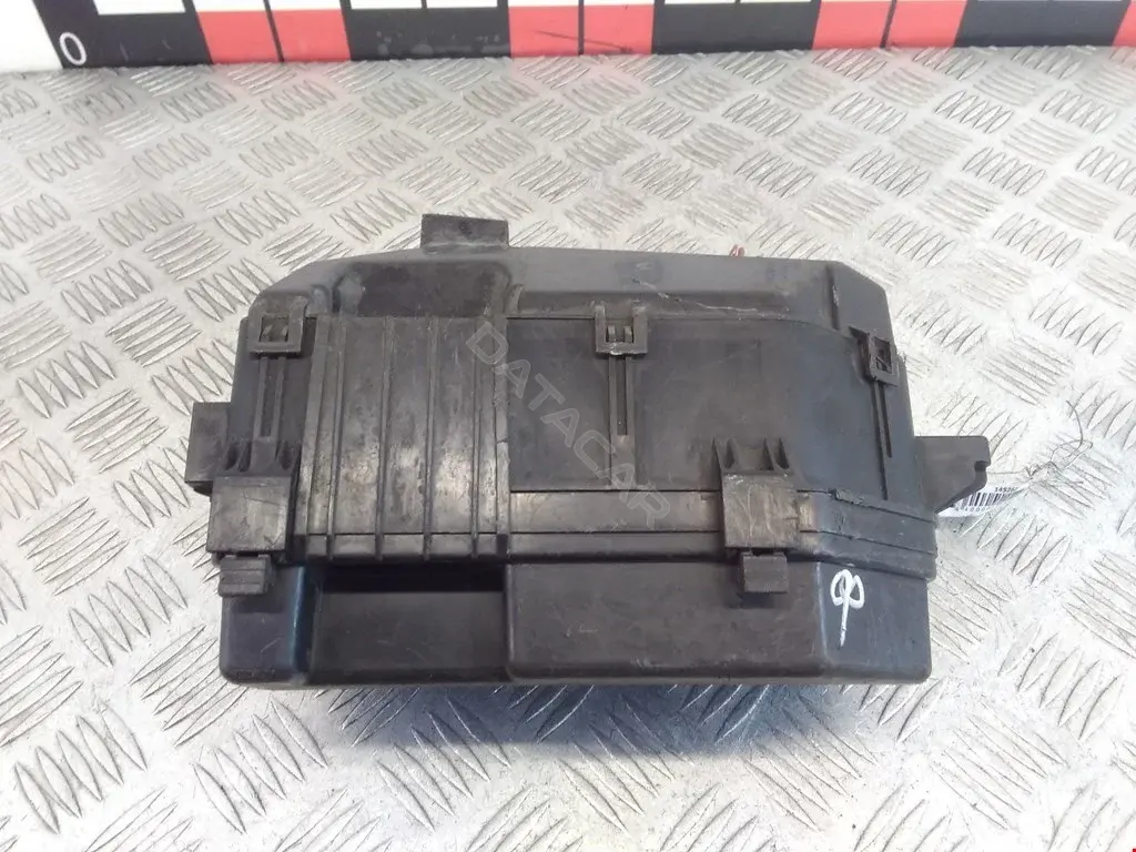 Блок предохранителей 38256TL0G11