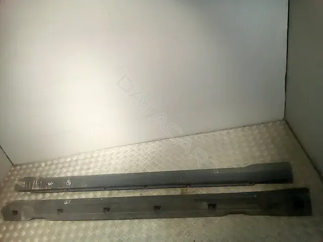 Накладка на порог 13215901