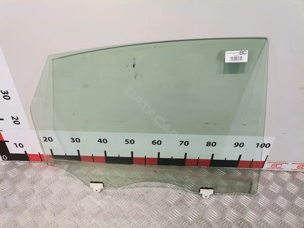 Стекло двери 1J675236, 823001BA0A