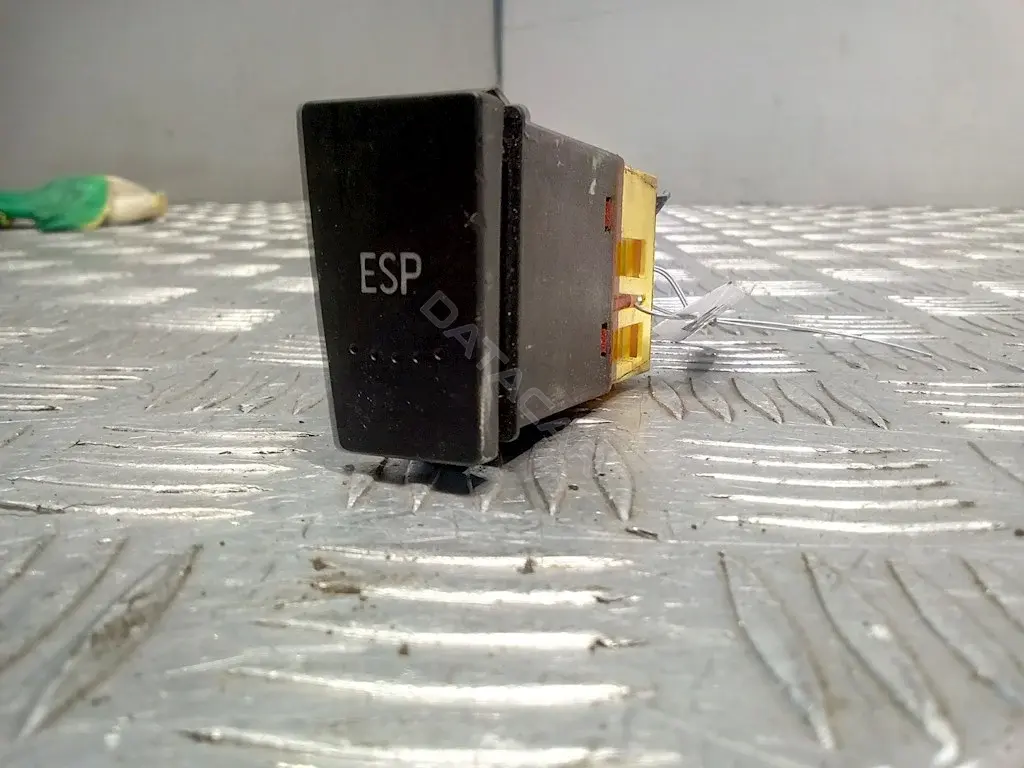 Кнопка антипробуксовочной системы (ABS/ESP) 7M3927134