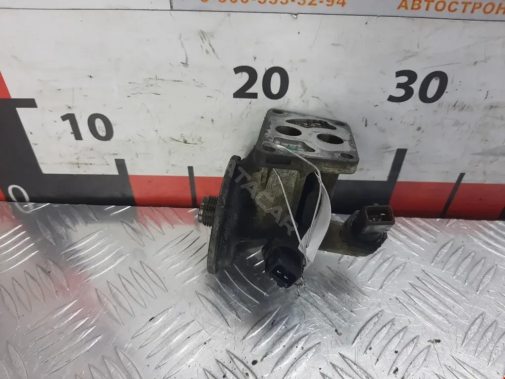 Корпус масляного фильтра LPX100511