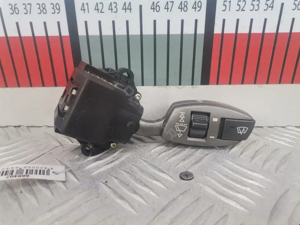Переключатель подрулевой 01206710, 61316911519