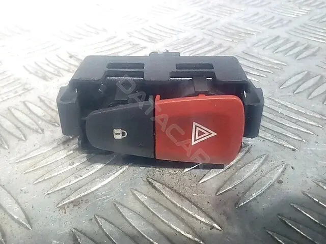 Кнопка аварийки 23645, 252100001R, 252100004R